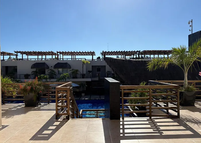 Awesome At Aldea Thai Beachfront Aparthotel 3*