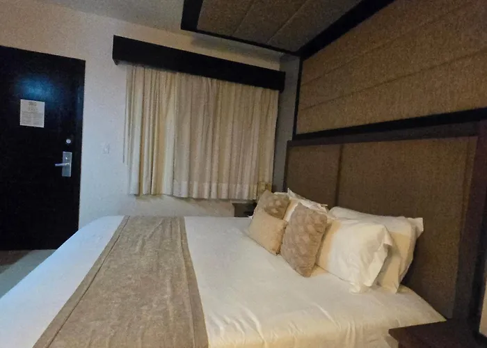 Aparthotel Awesome At Aldea Thai Beachfront 3*