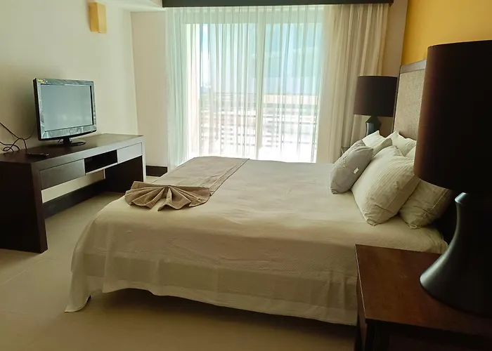 Awesome At Aldea Thai Beachfront 3* Playa del Carmen