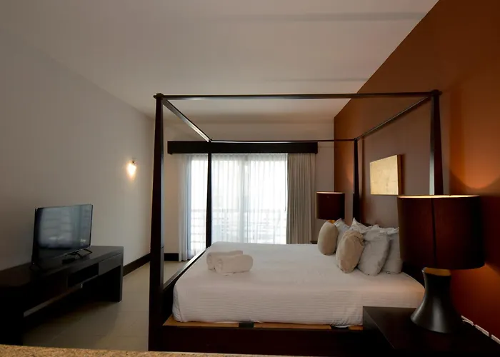 Awesome At Aldea Thai Beachfront Aparthotel 3*